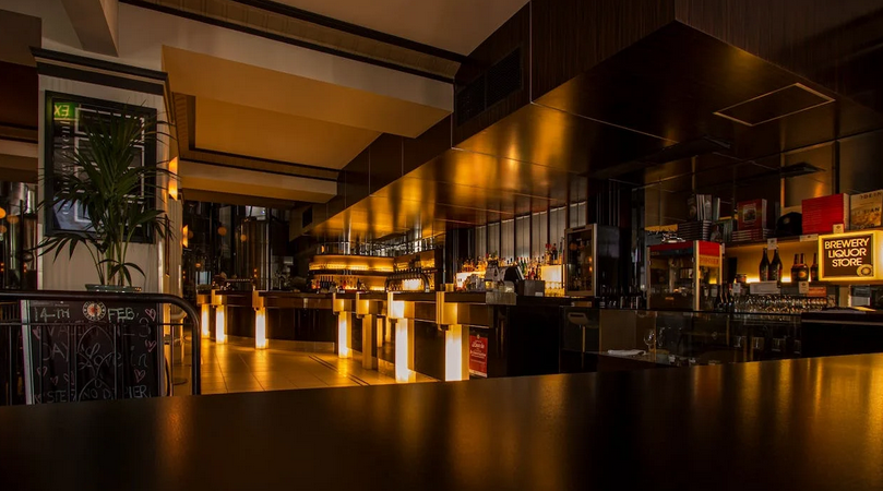 bar